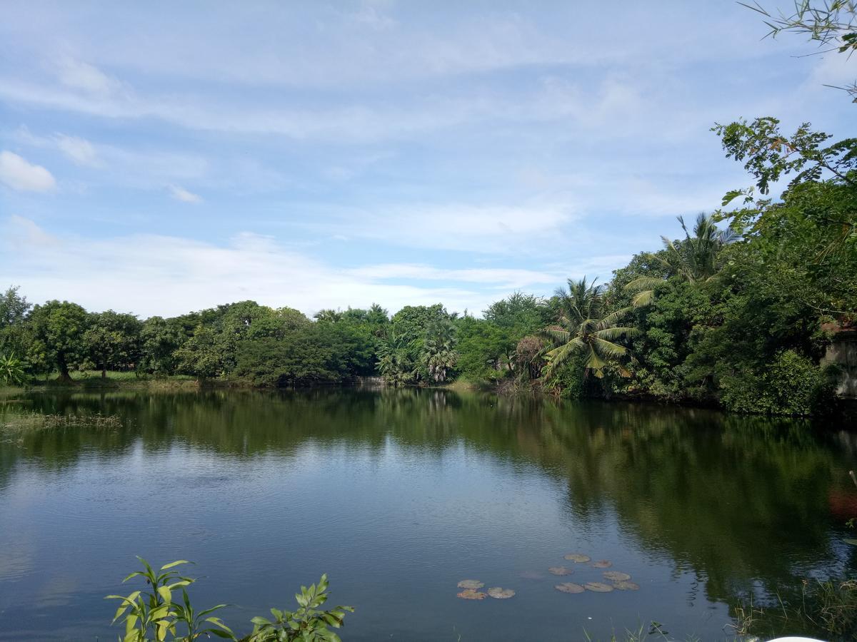 Samathi Lake Resort Phnom Penh Exterior foto